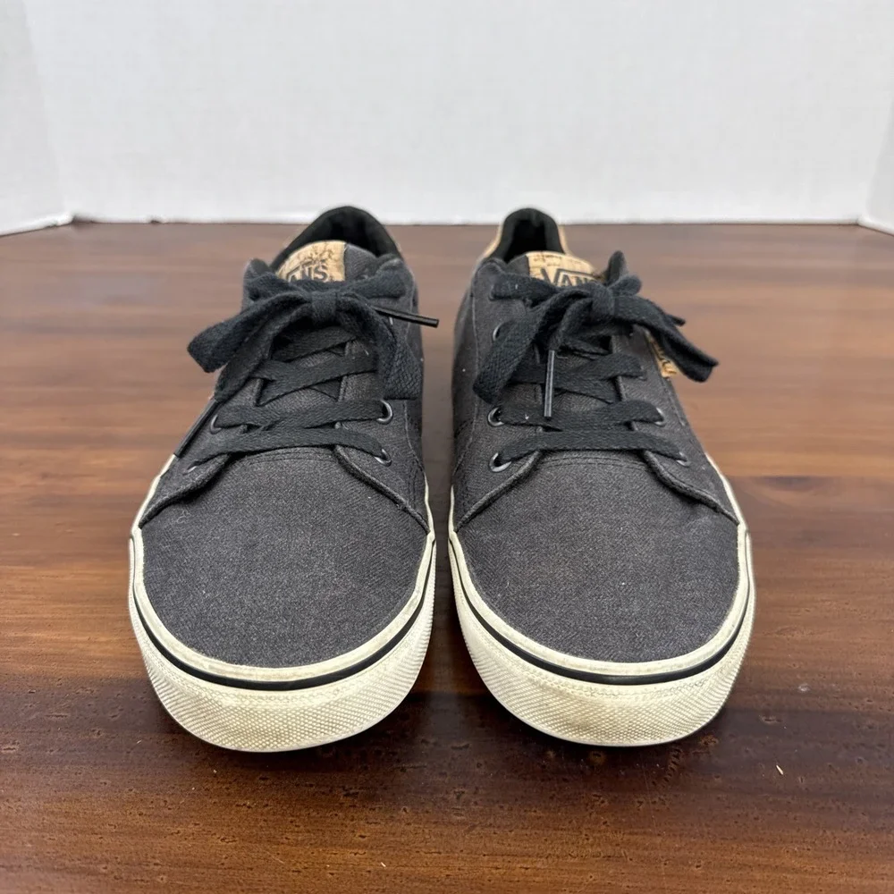 Men's Vans Bishop Low-Top Charcoal Shoes Gum Sole Size 9‎